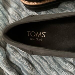 TOMS Women's Black Loafers